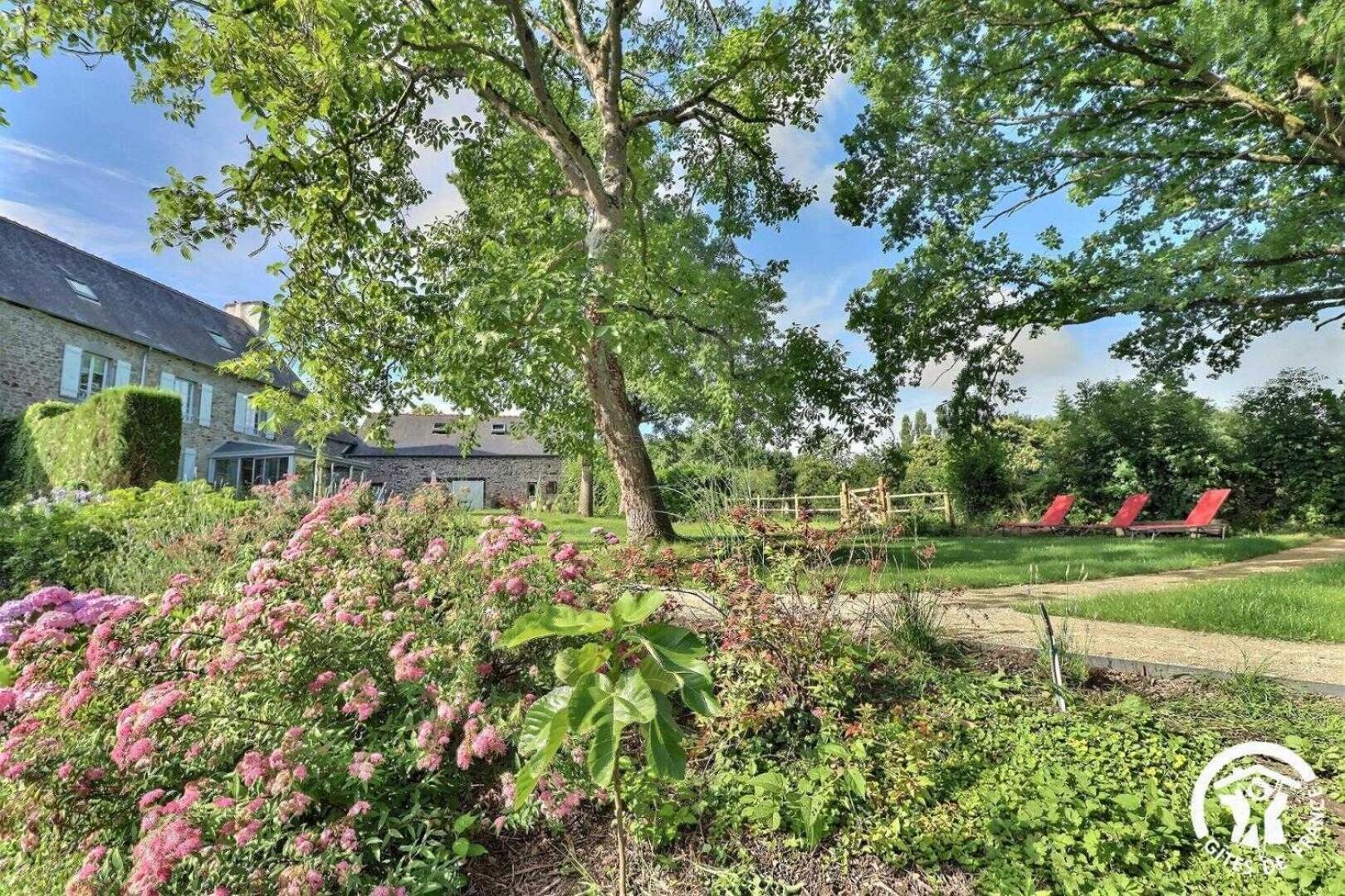 Bazouges-la-PérouseLe Jardin De Quercus住宿加早餐旅馆 外观 照片